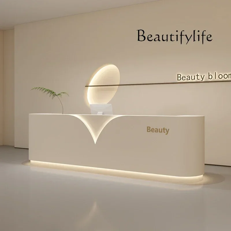 Nouveau S couleur chaude Style - Luxury Skincare News avis et prix